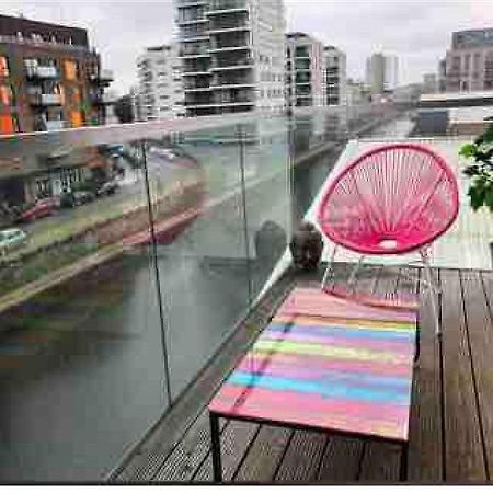 Lovely 2Br Apartment W/ City View London Exterior photo
